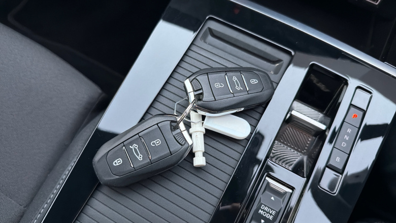 Vauxhall Astra 115kW GS 54kWh 5dr Auto Electric Hatchback